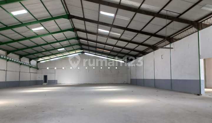 FOR RENT Warehouse in the Cikupa area, Tangerang, Banten
