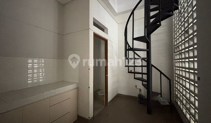 Di Sewakan Rumah Metland Puri 2 Lantai 2