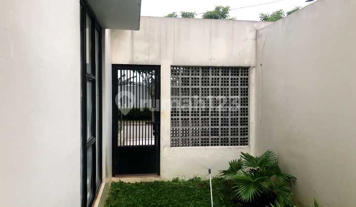 Green Ara House Harapan Indah is nice. 2