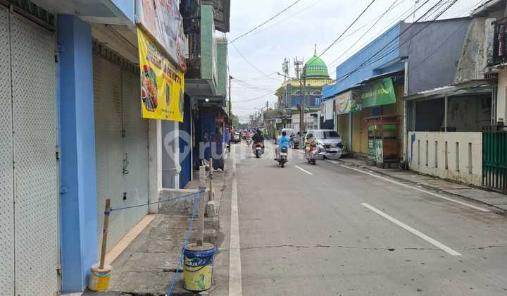 Rumah 3 Lantai Murah Pinggir Jalan Raya Cocok untuk Usaha di Warakas Tanjung Priok