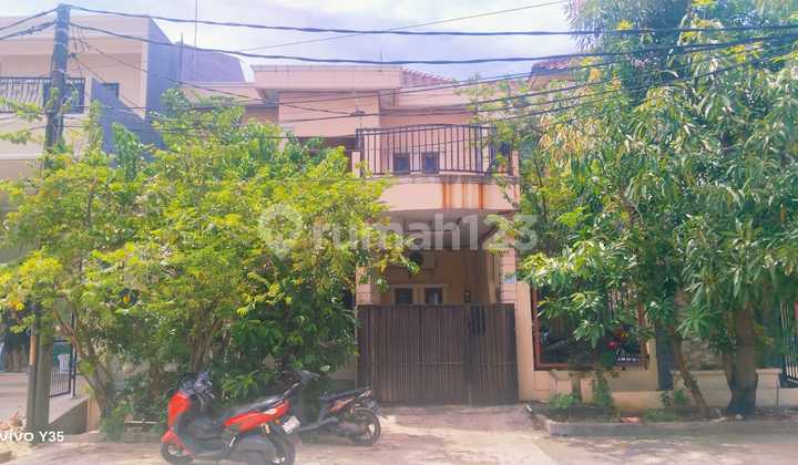 Affordable House with Rooftop in Harapan Indah Bekasi