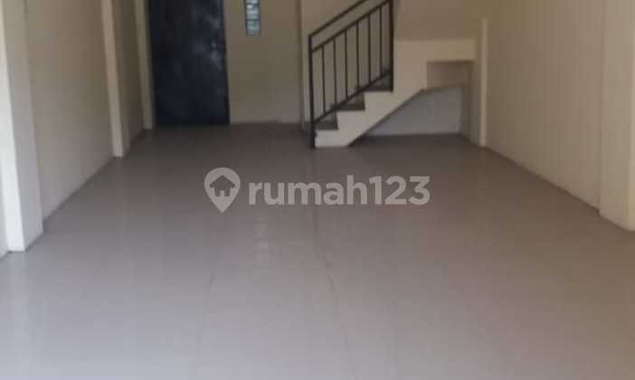 Ready-to-Use Beautiful Attached Shophouse in Cibadak, Bogor Area.