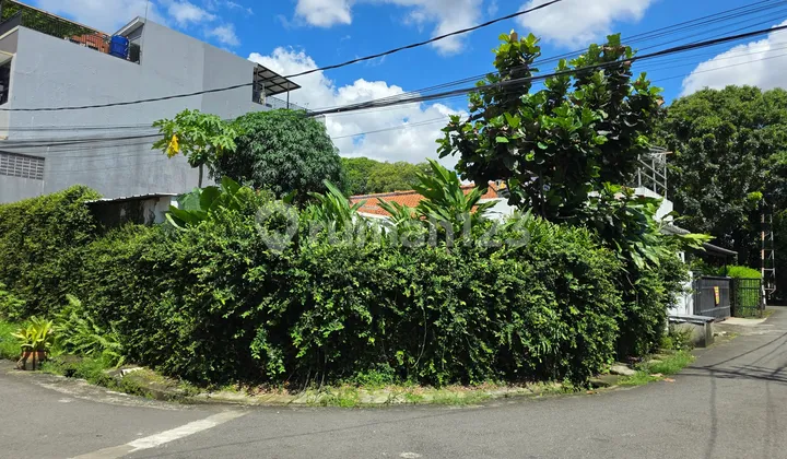 Rumah Hook Strategis Daerah Pancoran Jakarta Selatan  2