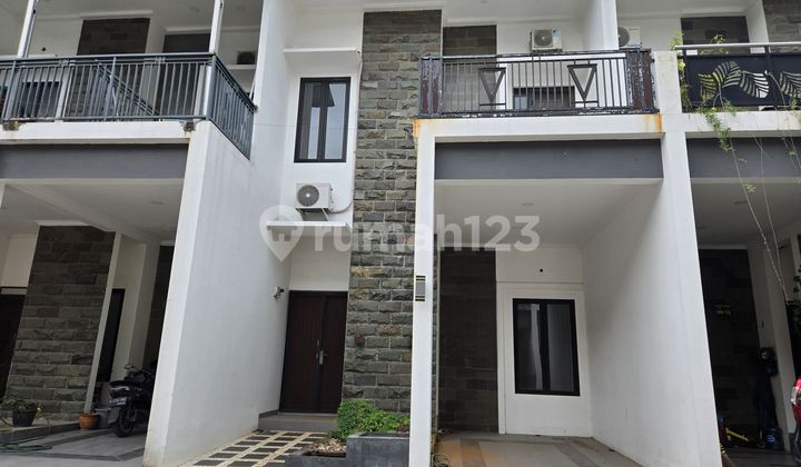 Nice House Ready to Live In Cheap Rent in Harapan Indah Bekasi Nice House Ready to Live In Cheap Rent in Harapan Indah Bekasi