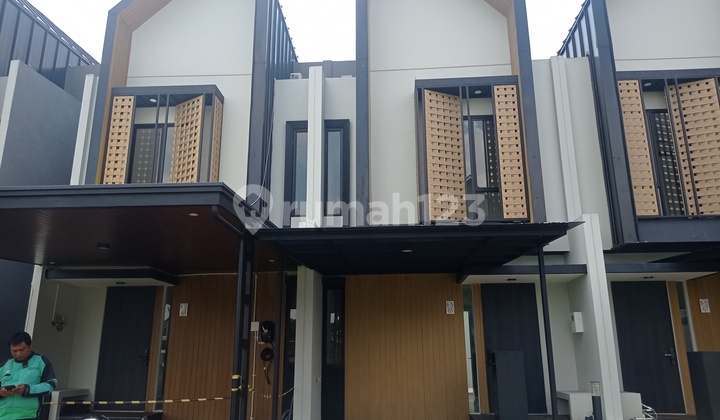 Rumah Baru Sewa Siap Huni di Cluster Mahakam Jgc Jakarta Timur