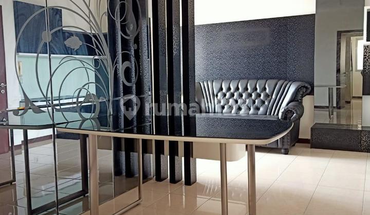 Apartemen Fully Furnished 3 Bedroom di Maple Park Kemayoran Jakarta Pusat 2