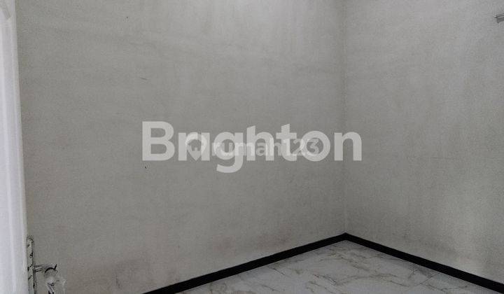 Rumah surabaya timur siap huni row lebar 2