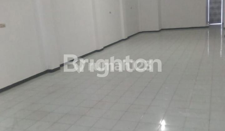 Ruko siap pakai di surabaya timur jalan rayA 2