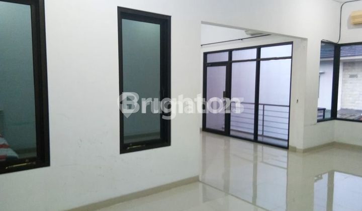 Rumah pakuwon city baru  2