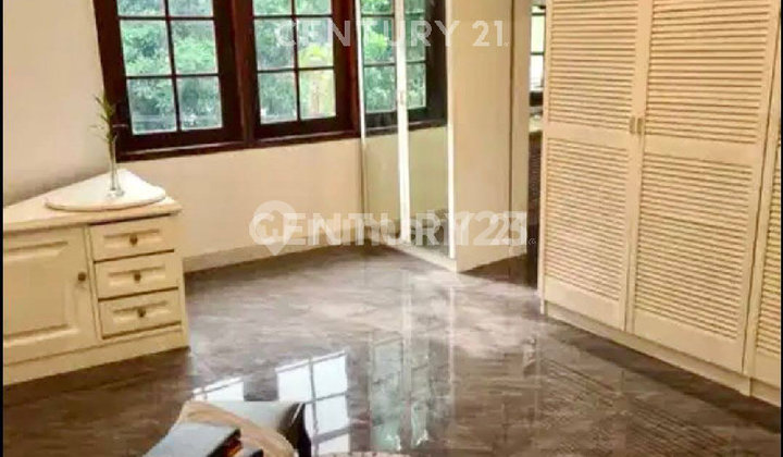 Disewa Rumah Kramat Pela Belakang Blok M. bisa Buat Usaha/Kantor Disewa Rumah Kramat Pela Belakang Blok M. bisa Buat Usaha/Kantor