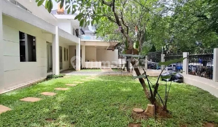 Jarang Ada Rumah Pakubuwono Kebayoran Baru Dekat Senayan City