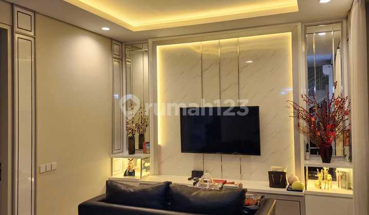 Dijual Rumah Furnish Cantik Minimalis Sangat Terawat Dalam Cluster Citraland The Green Lake Surabaya 2