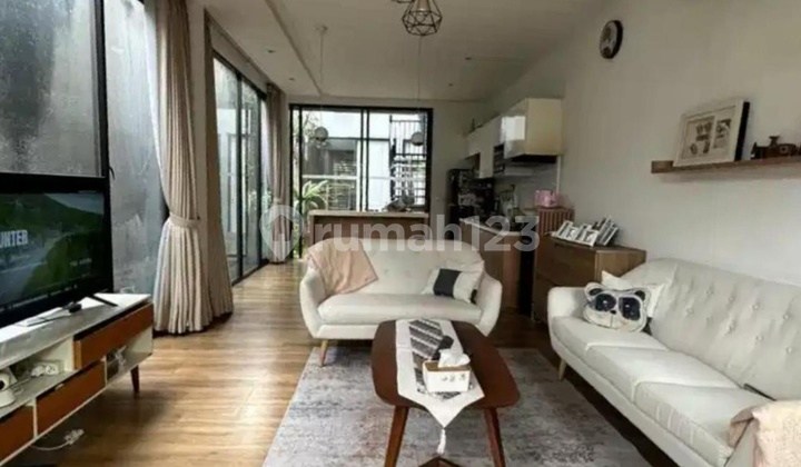 Disewa Rumah Di Komplek Tangkas Permai, Petukangan Selatan, Jakarta Selatan. 2