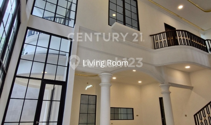 Brand New! Rumah Mewah 3 Lantai Dekat Tomang Raya