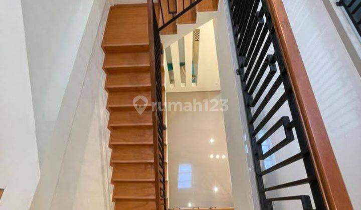 Disewa Rumah Bagus Dalam Komplek Kelapa Dua, Jakarta Barat. di Perumahan Villa Kelapa Dua, Jl. Janur Raya Blok D No.28D, Kelapa Dua, Kebon Jeruk, Kota Jakarta Barat, DKI Jakarta, Indonesia, 11550, Kelapa Dua 1