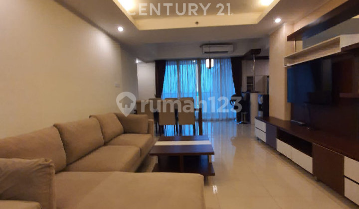 Apartment Kemang Village. Private Lift & Furnished. 1