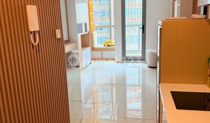 For Sale Studio Type Apartment Unit at South Quarter, Tb Simatupang Street, Fully Furnished 1.7 Billion