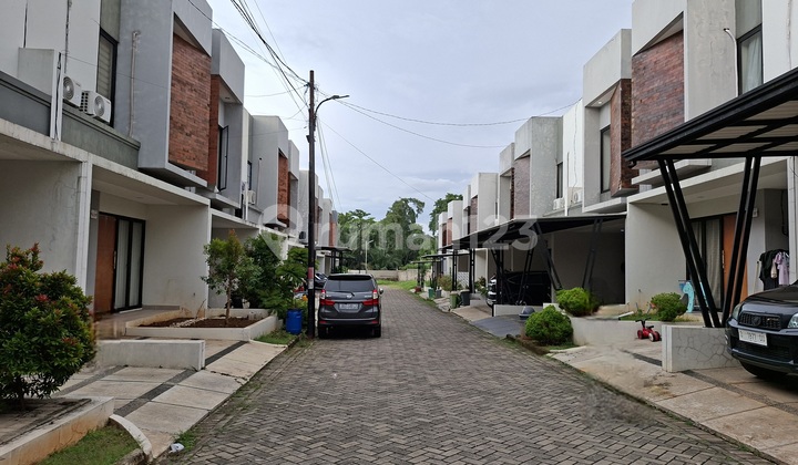 Dijual Rumah 2 Lantai di Blossom Park Residence Gunung Sindur 995 Juta. Semi Furnished. Include Cctv 2 Titik 2