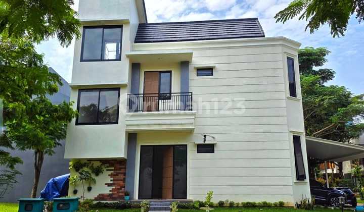 For Sale: House Hook BSD The Eminent Cluster Prestigia With Beautiful Garden Facing North & West 2