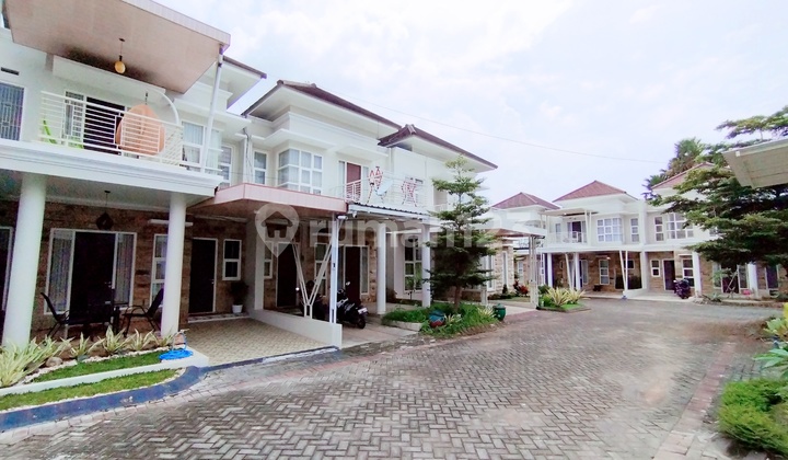 Villa House in the Center of Batu City, Already Has SHM, Close to the Transport Museum