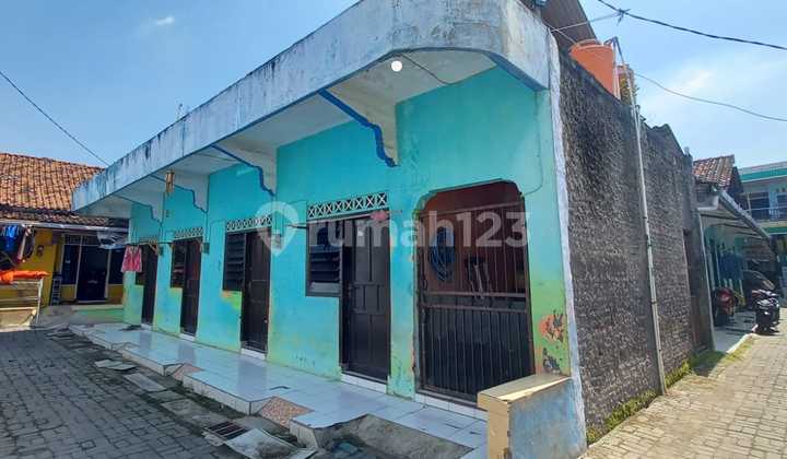 Jual Segera Cepat Murah Rumah Kost Di Bangetayu Kulonmuktiharjo Lor, Genuk, Kota Semarang. Lt 219 Lb 136. Parkir 2 Mobil Dan 8 Motor. Lebar Jalan 4 Meter. Nego Tipis. 
