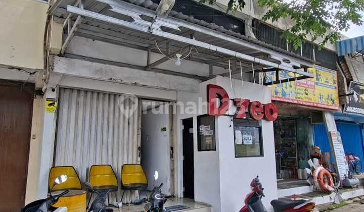 Jual Cepat Murah Hotel Zeo 2 Lantai Ada 10 Kamar. Jalan Mataram Mt Haryono Semarang Tengah. Lokasi Strategis Pusat Kota Semarang. Potensial Dekat Wisata Kota Lama Semarang. Stasiun Tawang. Pasar Johar. Dekat Jalan Utama Pemuda, Dr. Cipto, Dekat Mal Queen  2