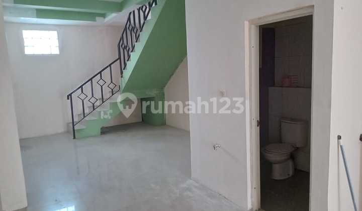 For Sale Fast 4-Storey Shop House in Cibubur Alternative 2
