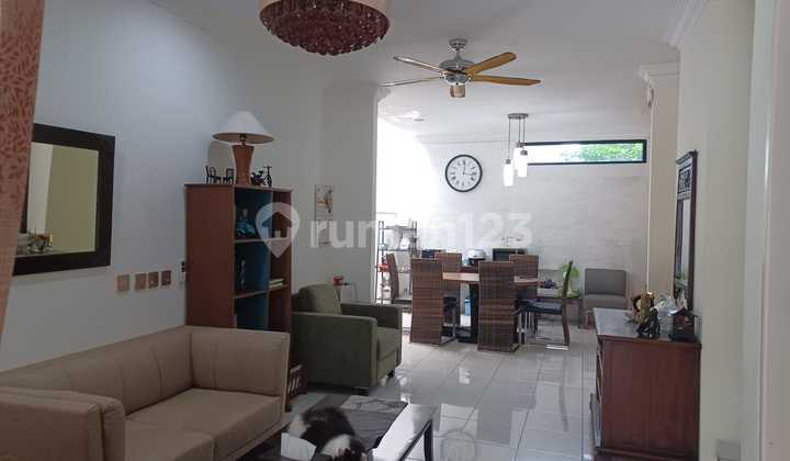 Dijual Rumah Rapi Siap Huni di Legenda Wisata Cibubur  2