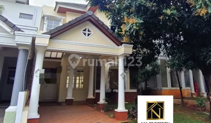 For Sale House in a Cluster in Kota Wisata Cibubur For Sale House in a Cluster in Kota Wisata Cibubur