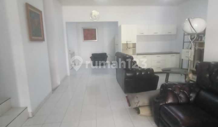 Dijual Rumah 2 Lantai Full Renovasi Di Kota Wisata Cibubur  2