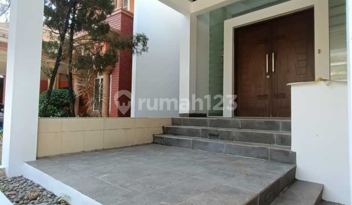 Dijual Rumah 2 Lantai Modern & Mewah Di Kota Wisata Cibubur  2