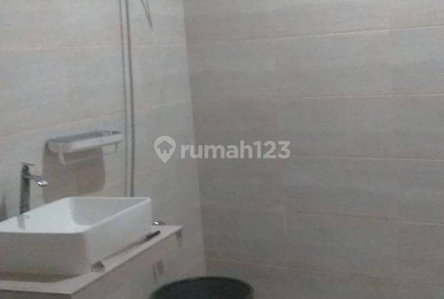 Disewakan Rumah / Kantor / Tmpt Usaha Lokasi Daan Mogot 1