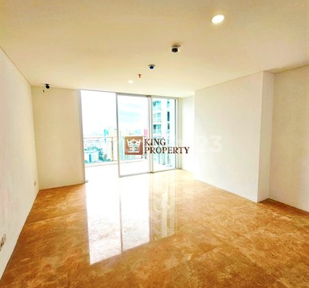 Super Spacious Balcony! New Unit, Ready to Occupy, Apartment for Rent at The Peak Royale Springhill Kemayoran