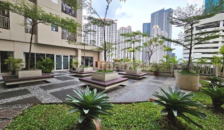 Starategis Dekat Akses Toll! Hook Disewakan 2Br Furnished Apartemen Madison Park Selangkah ke Central Park Fasilitas Lengkap Pool Gym Dll