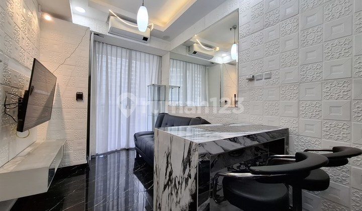 Strategis! Selangkah ke Taman Anggrek Mall Hublife Fasilitas Premium dengan Club House Disewakan 1Br Siap Huni Apartemen Taman Anggrek Residence 2