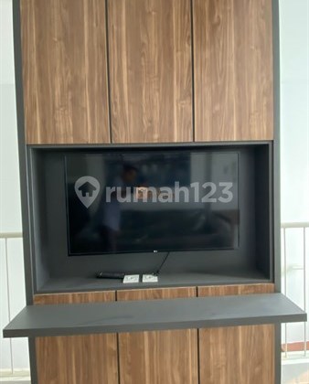 Ekslusif! Dijual 1 Bedroom Apartemen Springhill Royale Suites Full Furnished Akses Strategis Fasilitas Lengkap 2