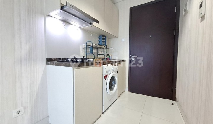 Strategic Location Near Toll Access! Complete Facilities Club House Sky Garden For Rent Studio Unfurnished Apartment Puri Mansion 2