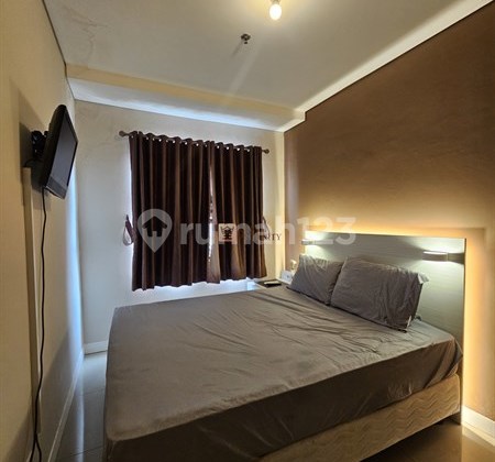 Strategis Dekat Akses Toll! Selangkah ke Central Park Mall Disewakan 1Br Full Furnished Apartemen Madison Park Fasilitas Lengkap 2