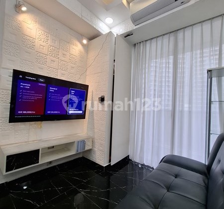 Strategis! Selangkah ke Taman Anggrek Mall Hublife Fasilitas Premium dengan Club House Disewakan 1Br Siap Huni Apartemen Taman Anggrek Residence Strategis! Selangkah ke Taman Anggrek Mall Hublife Fasilitas Premium dengan Club House Disewakan 1Br Siap Huni Apartemen Taman Anggrek Residence