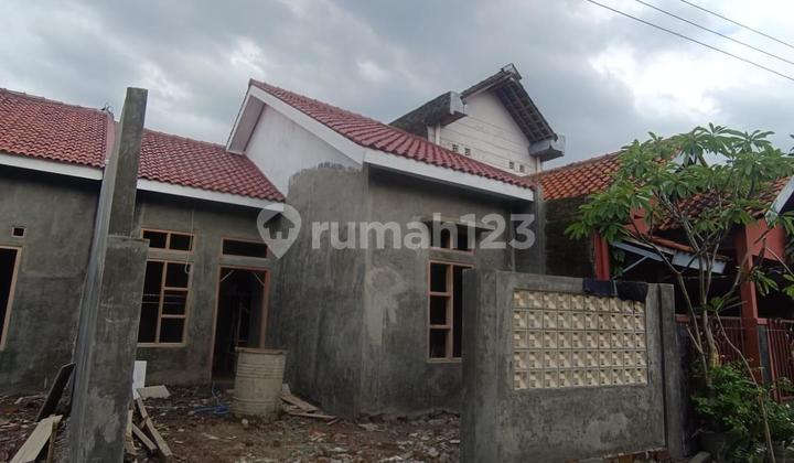 For Sale New Minimalist House Affordable Price in Nusukan Banjarsari 2