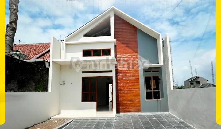 Dijual Rumah Modern Estetik 3 Kamar Tidur di Tasikmadu Karanganyar