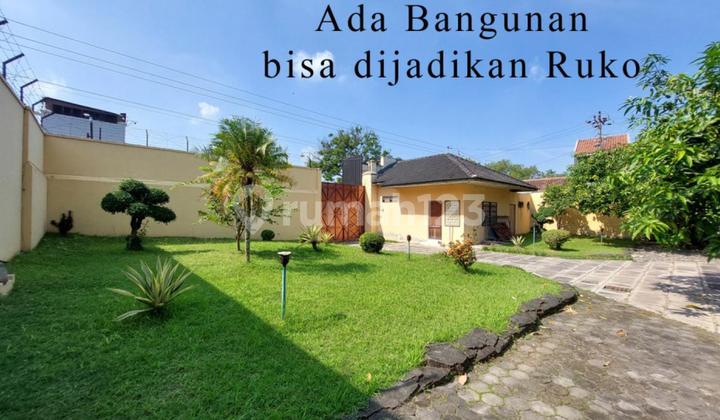 Rumah Megah di Jl, Perintis Kemerdekaan, Laweyan, Hook 2 Jalan 2