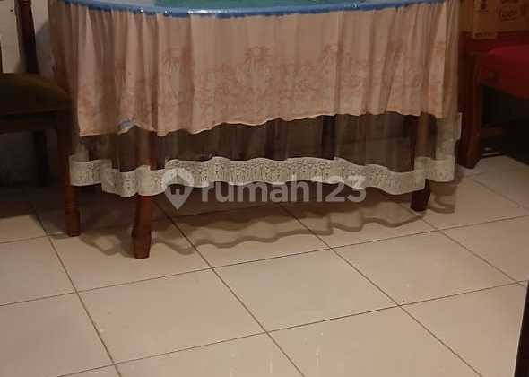 Rumah Bagus Semi Furnished SHM Utan Kayu, Jakarta Timur 2