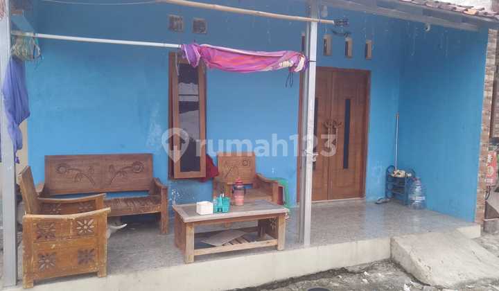 Land for Sale with Free House Behind Unsa Ngringo Jaten Karanganyar