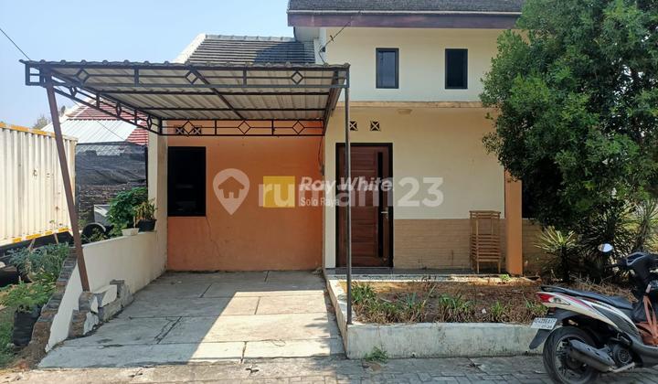 Ready-to-Occupy House in Griya Langkung Asri Housing Complex, Ngesrep, Ngemplak (Near the Airport) 2