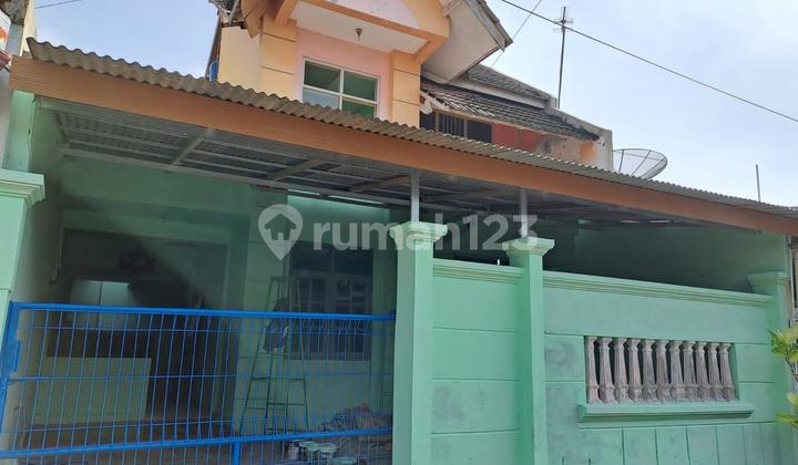 For Rent: 2-Story House, Spacious and Secure in Gading Permai Grogol Area 2