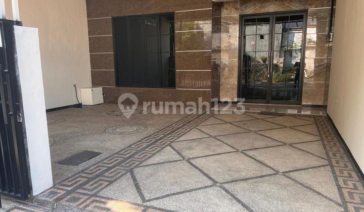 Rumah Kris Kencana Sebelah Mall Ciputra World Dijual Murah Bu