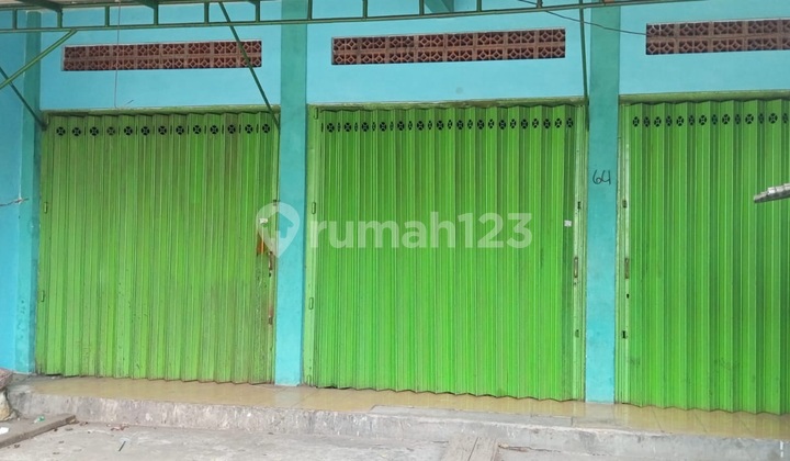 Ngagel Jaya Shop House for Sale, Move-In Ready 1