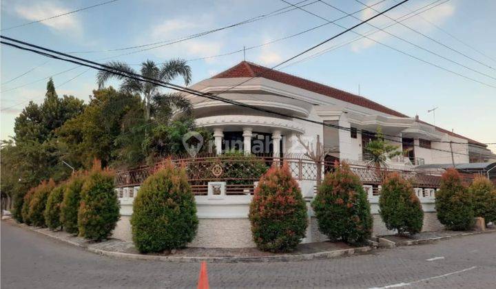 Rumah Mewah Hook Villa Kalijudan, Dijual Siap Huni 1