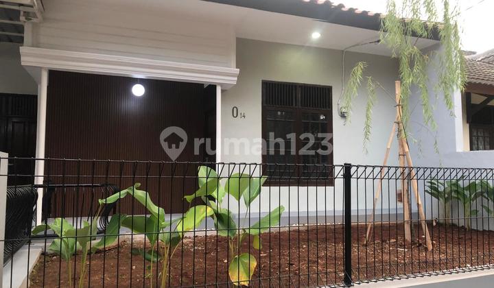 Comfortable House, Strategic Location in Mampang, Pancoran Mas, Depok 2